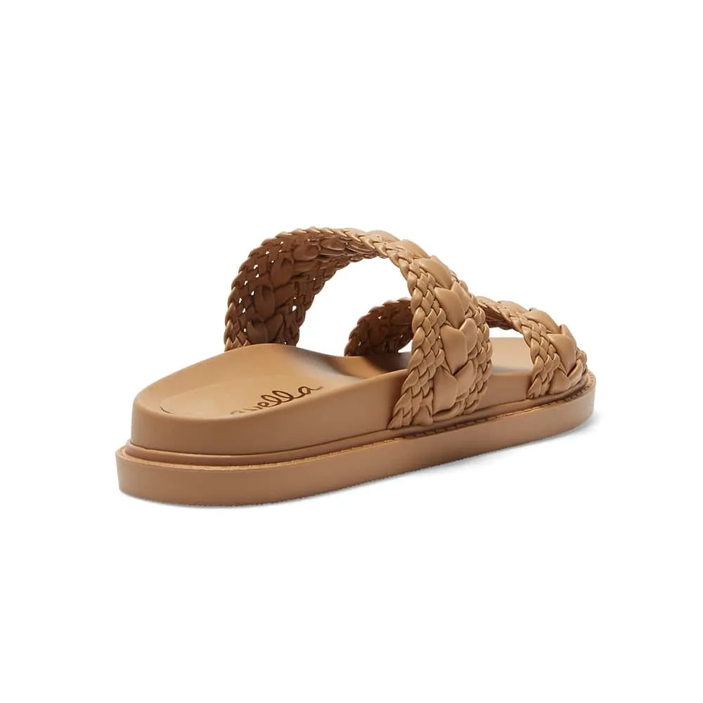 Aloha Flat in Camel Smooth