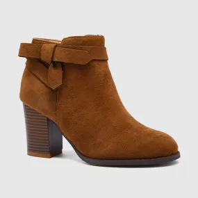 Chunky Heel Ankle Booties With Bow