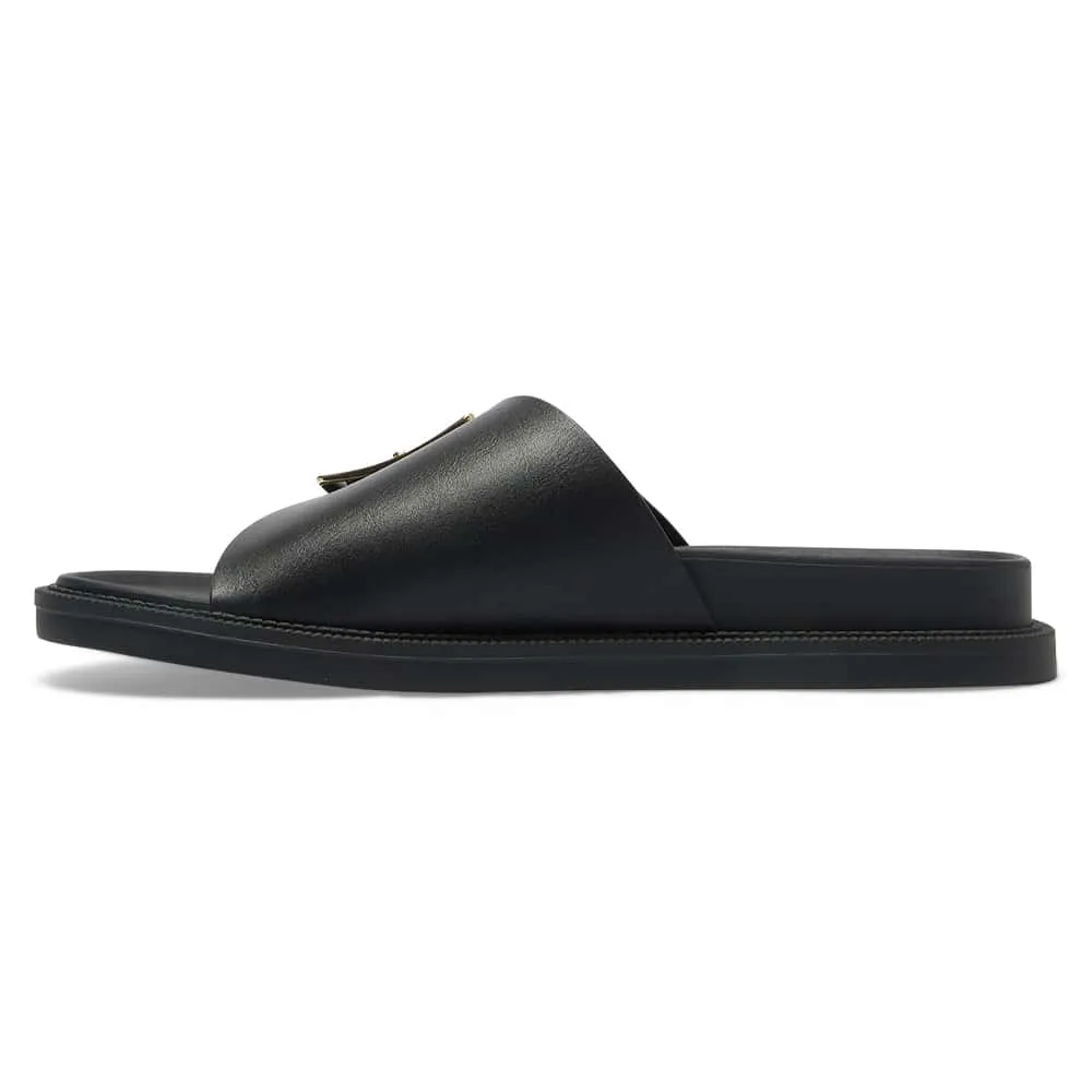 Gaby Flat in Black Smooth