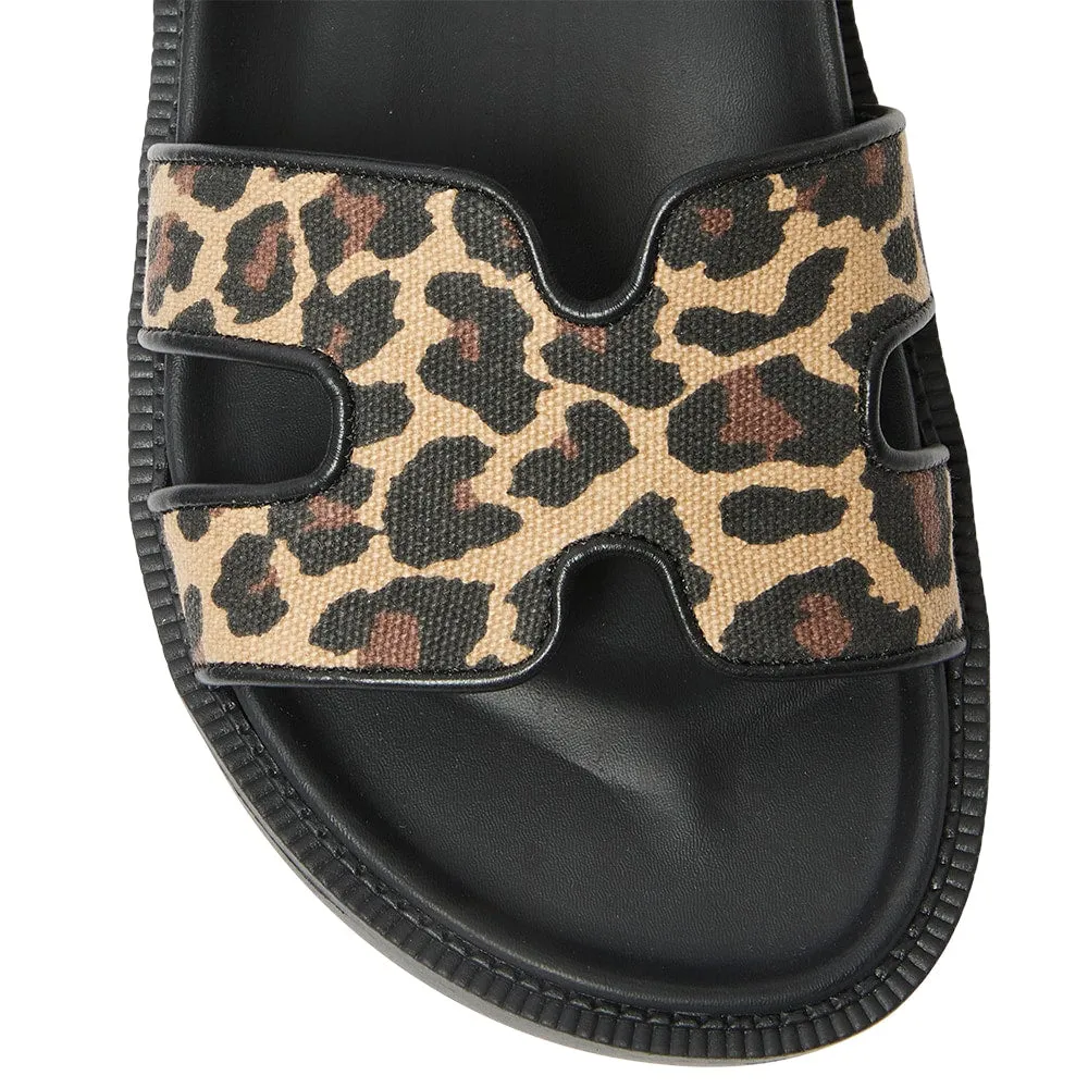 Guru Slide in Animal Fabric