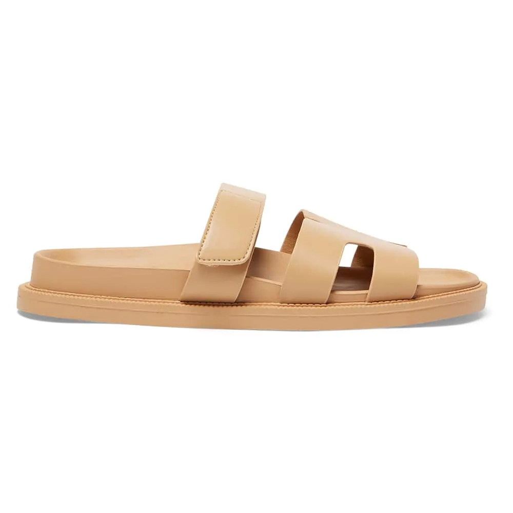 Guru Slide in Camel Smooth